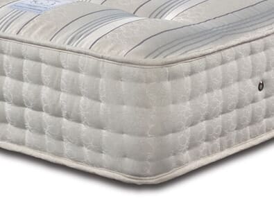 A product image for the Sleepeezee Backcare Ultimate 2000 Mattress