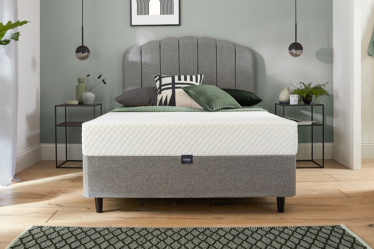 Silentnight 7 Zone Memory Foam Mattress 