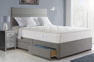 An image for Sealy Casoli Posturepedic Pocket 1200 Latex Mattress 