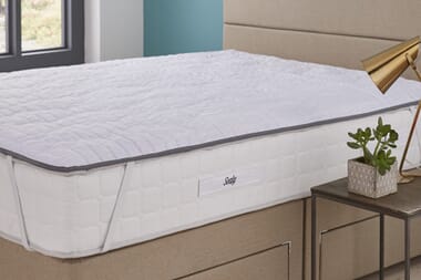An image for Sealy Select Balance Mattress Protector