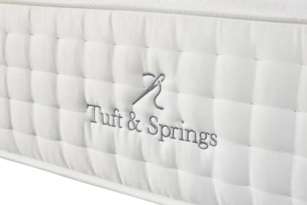 An image for Tuft & Springs Superia 3000 Pocket Natural Mattress