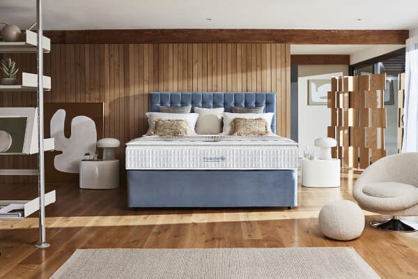 An image for Sleepeezee PocketGel Plus Poise 3200 Mattress + Premium Divan Bed