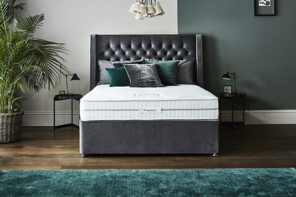 An image for Sleepeezee Hybrid 2000 Mattress + Premium Divan Bed