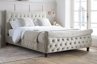 A product image for the Copenhagen Warm Stone Bed
