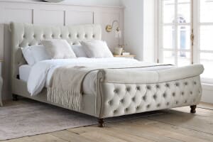 A product image for the Copenhagen Warm Stone Bed