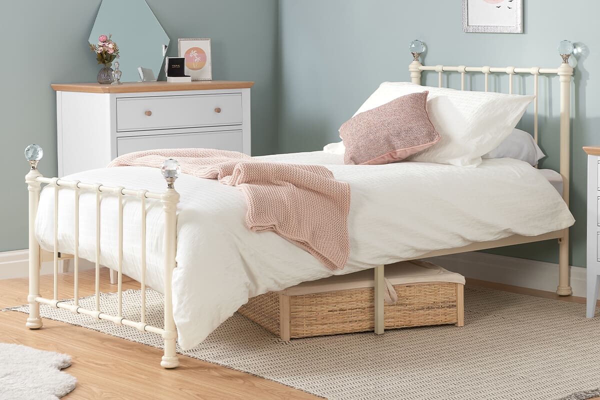 Jessica Cream Kids Bed