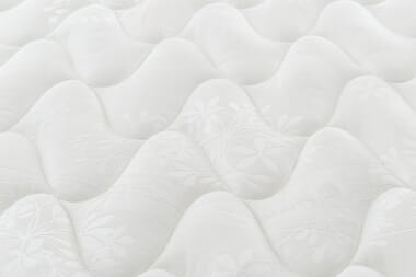 An image for Layezee 800 Pocket Microquilt Mattress