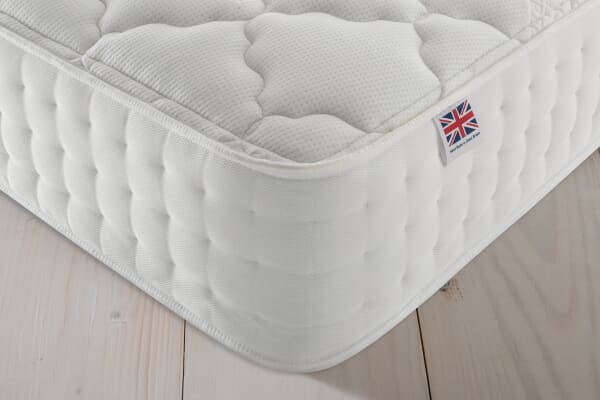 An image for Rest Assured Minerva 2000 Pocket Silk Mattress