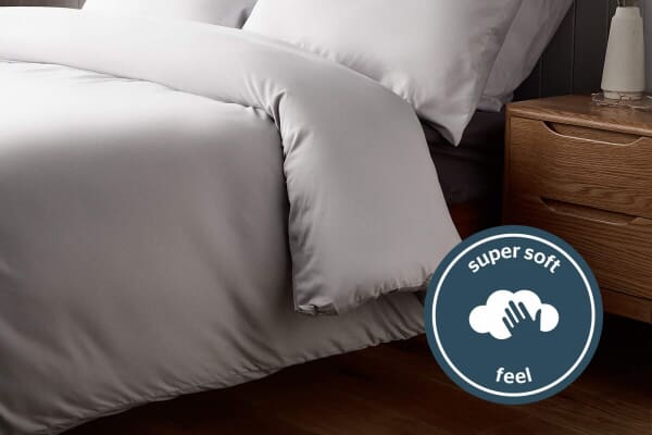 An image for Silentnight Supersoft Duvet Cover Set - White