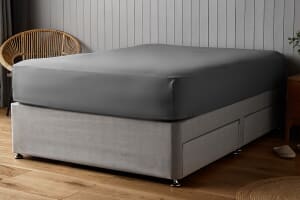 A product image for the Silentnight Supersoft Fitted Sheet - Charcoal