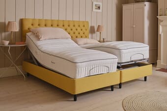 A product image for the Sleepeezee InMotion Memory Hybrid Adjustable Mattress
