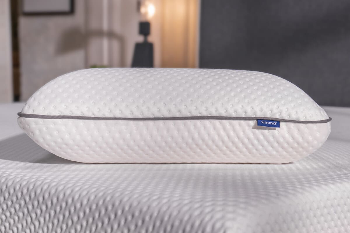 Emma® Cooling Customizable Memory Foam Pillow