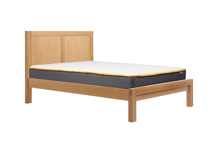 An image for Bellevue Solid Oak Bed