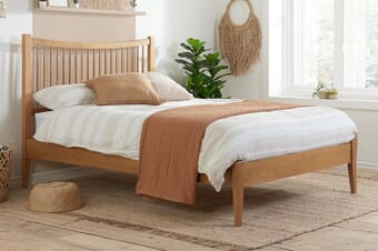 A product image for the Berwick Solid Oak Bed