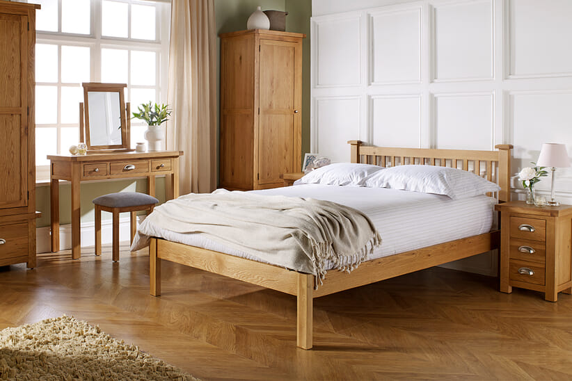 An image for Woburn Oak Bed