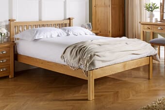 A product image for the Woburn Oak Bed