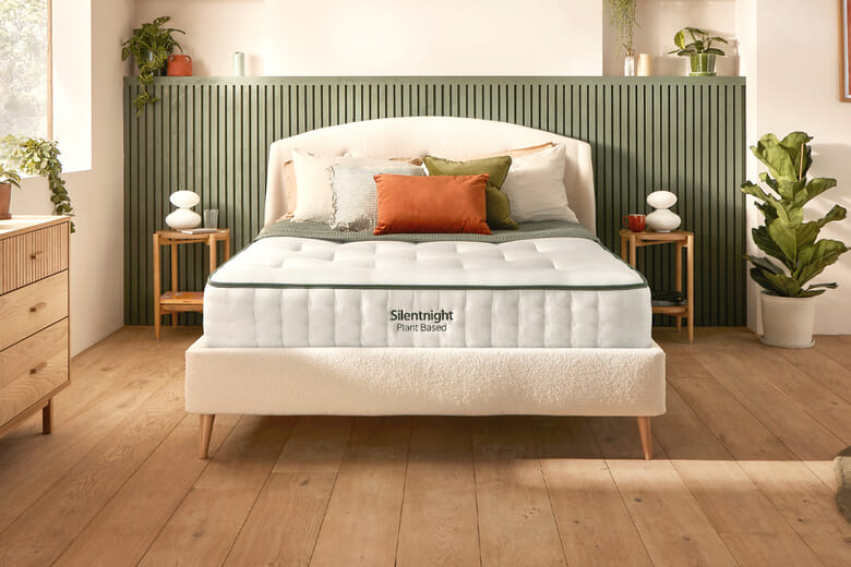 Product photograph of Silentnight Plant Based 1200 Pocket Mattress Super King from Mattressnextday