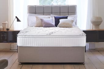 A product image for the Sleepeezee Lasting Memory 1200 Pillow Top Mattress