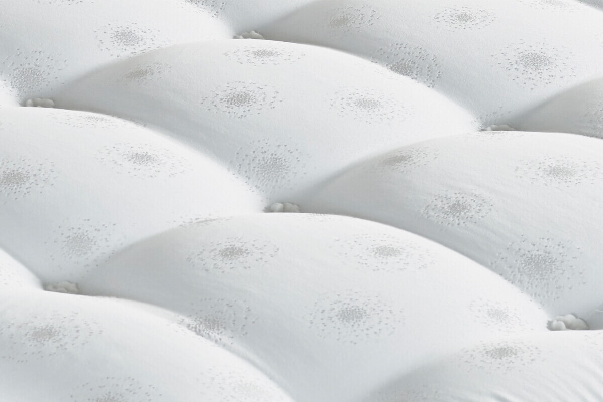 Shire Bed Company Pocket Luxury 1000 Mattress + Premium Divan Bed An image for Shire Bed Company Pocket Luxury 1000 Mattress + Premium Divan Bed