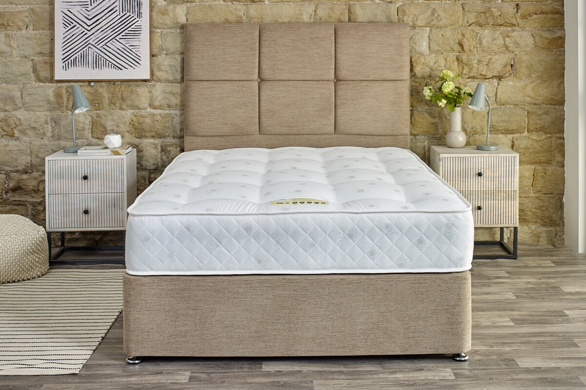 Shire Bed Company Pocket Luxury 1000 Mattress + Premium Divan Bed An image for Shire Bed Company Pocket Luxury 1000 Mattress + Premium Divan Bed
