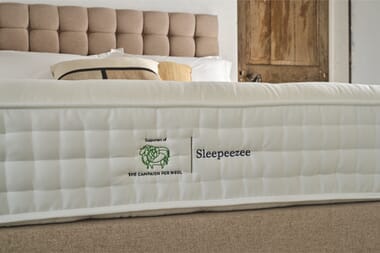 An image for Sleepeezee Campaign for Wool Luxe 2800 Mattress