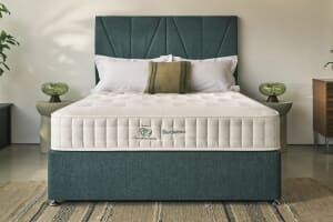 A product image for the Sleepeezee Campaign for Wool Luxe 1200 Mattress