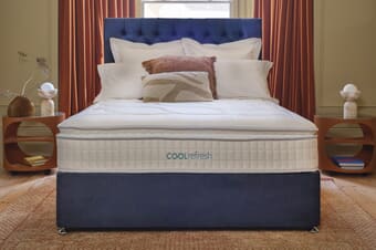 A product image for the Sleepeezee Cool Refresh 3200 Memory Pillow Top Mattress
