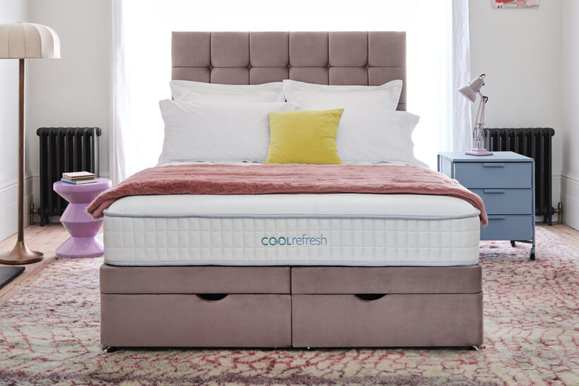 An image for Sleepeezee Cool Refresh 1600 Memory Hybrid Mattress