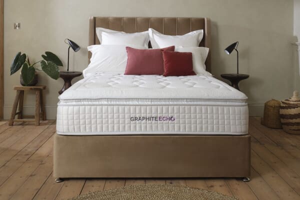 An image for Sleepeezee Graphite Echo 3200 Memory Hybrid Mattress