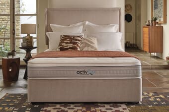 A product image for the Sleepeezee ActivFlex Response 1600 Memory Mattress + Premium Divan Bed