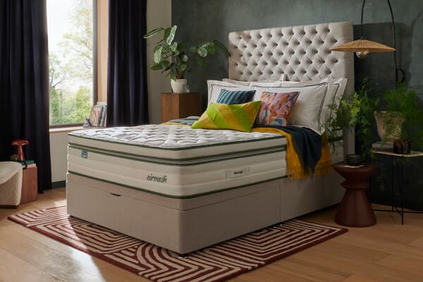 An image for Silentnight Eco Comfort Airmesh™ 3000 Pocket Mattress