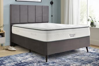 A product image for the Silentnight UltraGel 1400 Pocket Mattress