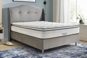 A product image for the Silentnight UltraGel 1200 Pocket Pillowtop Mattress