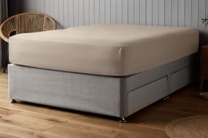 A product image for the Silentnight Supersoft Fitted sheet - Natural