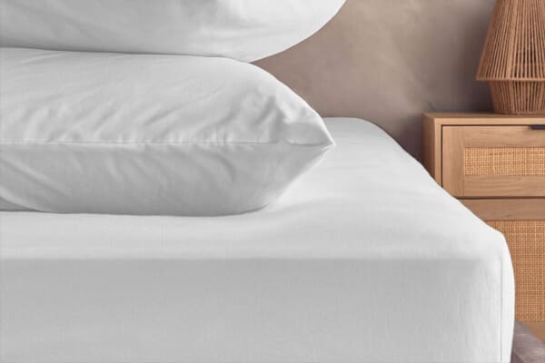 An image for Silentnight Washed Cotton Rich Fitted Sheet - White