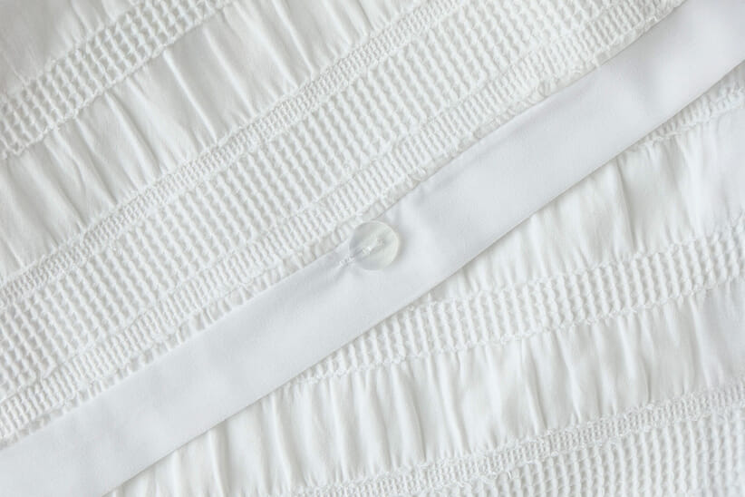 An image for Silentnight Supersoft Seersucker Duvet Set – White