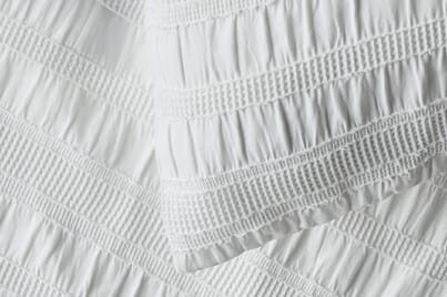 An image for Silentnight Supersoft Seersucker Duvet Set – White