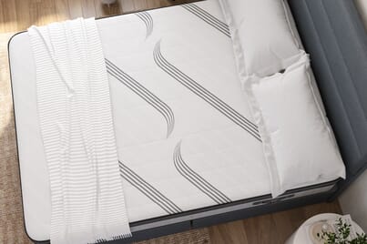 An image for Tuft & Springs™ Radiance 1000 Gel Hybrid Mattress
