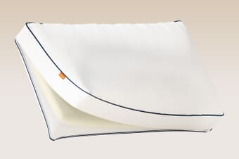A product image for the Emma® Hybrid Pillow