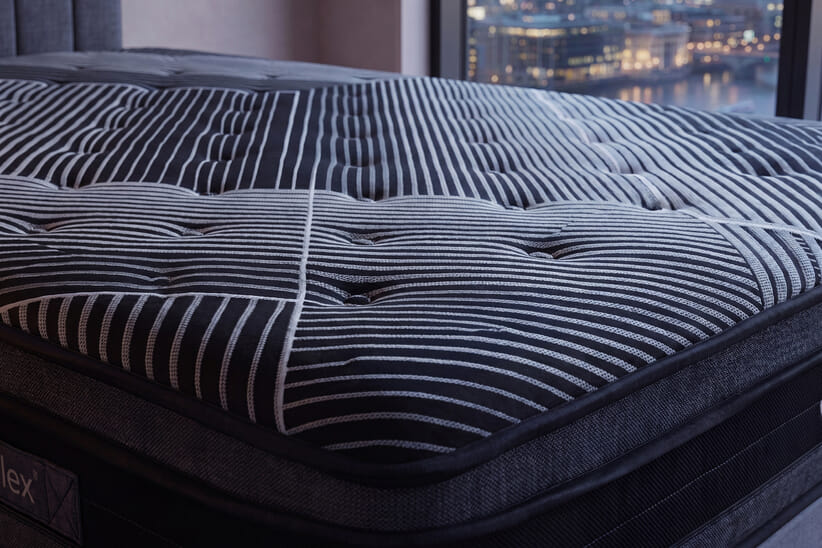 An image for Coolflex® Hybrid BREEZE Ortho Mattress + Premium Divan Bed