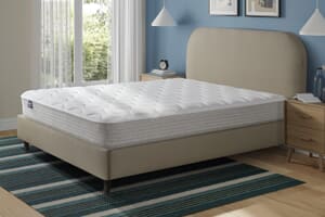 A product image for the Silentnight Air Plus 800 Mirapocket Mattress
