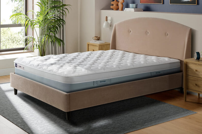 An image for Silentnight Sleep Right™ easyflex Gel 1400 Mirapocket Mattress