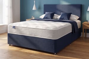A product image for the Silentnight Air Plus 800 Mirapocket Mattress + Premium Divan Bed