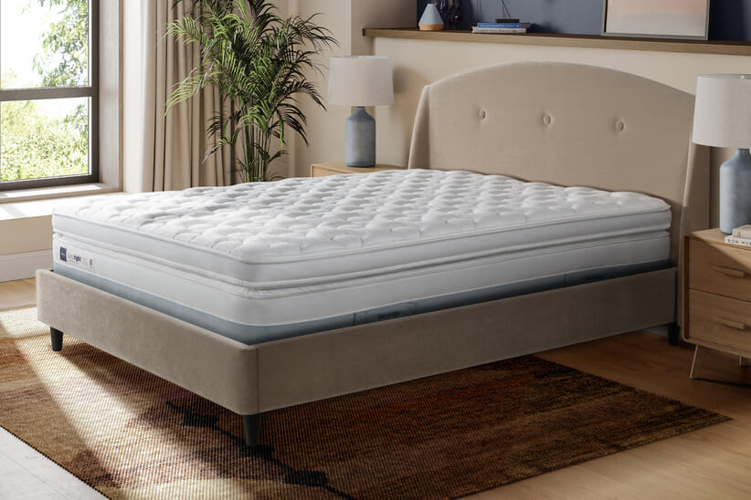 An image for Silentnight Sleep Right™ easyflex Gel 3000 Mirapocket Box Top Mattress