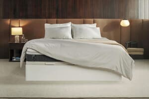 A product image for the Emma® Diamond Hybrid Deluxe Mattress