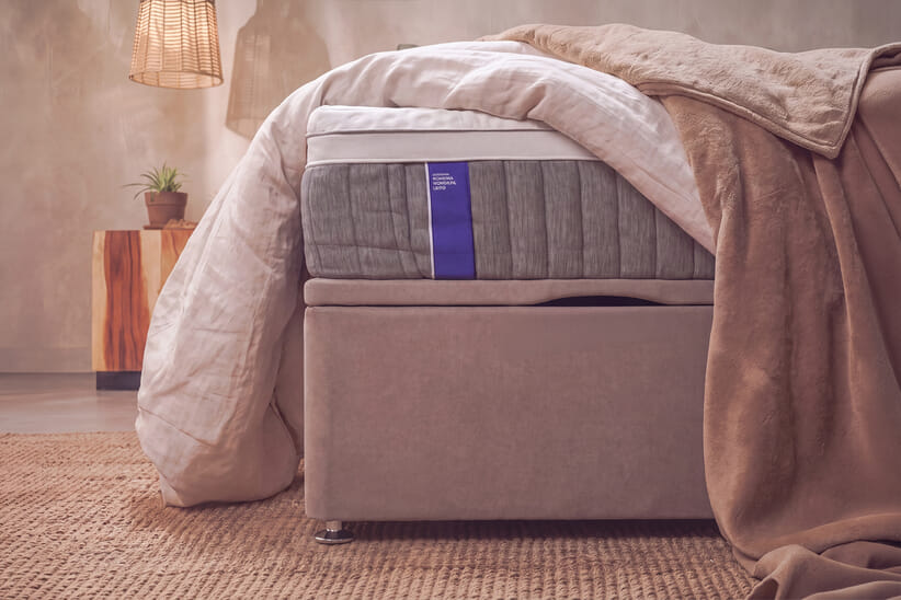 An image for Emma® Smart Hybrid Deluxe Mattress + Ottoman Divan Bed