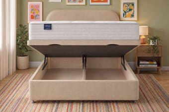 A product image for the Silentnight Air Plus 800 Mirapocket Mattress + Ottoman Divan Bed