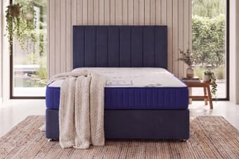 A product image for the Sleepeezee Poise Gel Ortho Mattress