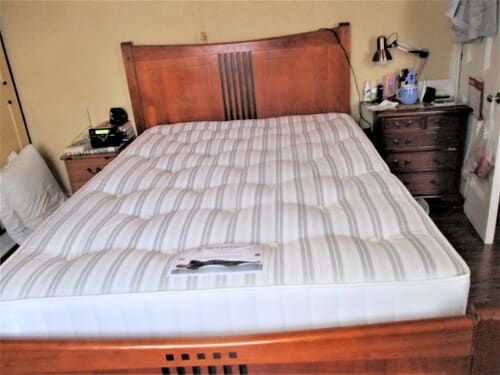 A customer photo for Sleepeezee Diamond Ortho Mattress - Very comfy mattress as wanted a fairly firm one but not rock hard. I know it won. Author: Val. Dated: 2022-08-16