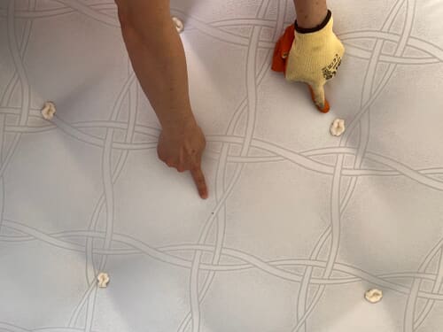 A customer photo for Sealy Ortho Plus Bronze Mattress - Mattress delivered to my home was broken, but nobody take the lability for repla. Author: Ming Chu Leung. Dated: 2023-07-02